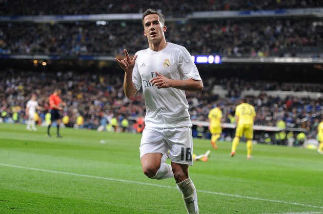 MADRID, SPAIN - APRIL 20:  Lucas Vazquez of Real Madrid celebrates after scoring Real's 2nd goal during the La Liga match between Real Madrid and Villarreal at Estadio Santiago Bernabeu on April 20, 2016 in Madrid, Spain.  (Photo by Denis Doyle/Getty Images)