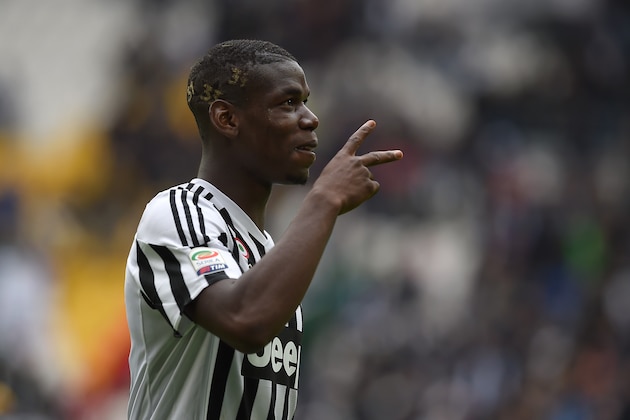 TURIN, ITALY - MAY 01:  Paul Pogba of Juventus FC celebrates victory at the end of the Serie A match between Juventus FC and Carpi FC at Juventus Arena on May 1, 2016 in Turin, Italy.  (Photo by Valerio Pennicino/Getty Images)