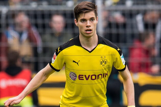 Julian Weigl of Borussia Dortmund during the Bundesliga match between Borussia Dortmund and VfL Wolfsburg on April 30, 2016 at the Signal Idun Park stadium in Dortmund, Germany.(Photo by VI Images via Getty Images)