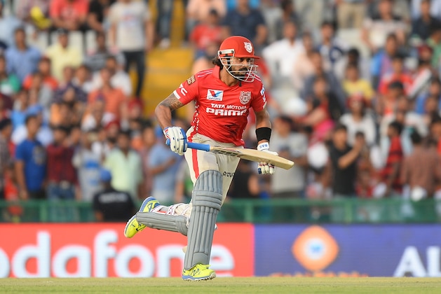 Kings XI Punjab Murali Vijay  runs between the wickets during the 2016 Indian Premier League (IPL) Twenty20 cricket match between Rising Pune Supergiants and Kings XI Punjab at The Punjab Cricket Association Stadium in Mohali on April 17, 2016  ------IMAGE RESTRICTED TO EDITORIAL USE - STRICTLY NO COMMERCIAL USE- / AFP / SAJJAD HUSSAIN        (Photo credit should read SAJJAD HUSSAIN/AFP/Getty Images)