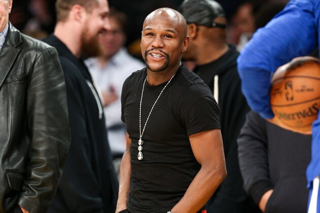 Floyd Mayweather, Jr. seen at the game between the Los Angeles Lakers vs. the Golden State Warriors at Staples Center on Tuesday, Jan. 5, 2015, in Los Angeles. (Photo by John Salangsang/Invision/AP) Floyd Mayweather, Jr. seen at the game between the Los Angeles Lakers vs. the Golden State Warriors at Staples Center on Tuesday, Jan. 5, 2015, in Los Angeles. (Photo by John Salangsang/Invision/AP)