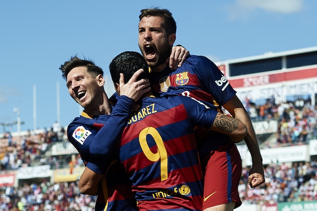 GRANADA, SPAIN - MAY 14: Luis Suarez of FC Barcelona celebrates scoring his team's first goal with his teamates Lionel Messi and Jordi Alba during the La Liga match between Granada CF and FC Barcelona at Estadio Nuevo Los Carmenes on May 14, 2016 in Granada, Spain. (Photo by Manuel Queimadelos Alonso/Getty Images) GRANADA, SPAIN - MAY 14: Luis Suarez of FC Barcelona celebrates scoring his team's first goal with his teamates Lionel Messi and Jordi Alba during the La Liga match between Granada CF and FC Barcelona at Estadio Nuevo Los Carmenes on May 14, 2016 in Granada, Spain. (Photo by Manuel Queimadelos Alonso/Getty Images)