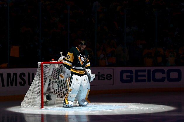 PITTSBURGH, PA - MAY 13:  Matt Murray #30 of the Pittsburgh Penguins looks on prior to the start of Game One of the Eastern Conference Final against the Tampa Bay Lightning during the 2016 NHL Stanley Cup Playoffs on May 13, 2016 in Pittsburgh, Pennsylvania.  (Photo by Bruce Bennett/Getty Images)