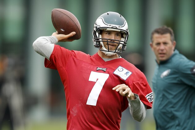 Philadelphia Eagles quarterback Sam Bradford during practice at the team's NFL football training facility, Tuesday, May 17, 2016, in Philadelphia. (AP Photo/Matt Rourke) Philadelphia Eagles quarterback Sam Bradford during practice at the team's NFL football training facility, Tuesday, May 17, 2016, in Philadelphia. (AP Photo/Matt Rourke)