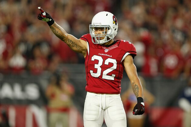 GLENDALE, AZ - NOVEMBER 22:  Free safety Tyrann Mathieu #32 of the Arizona Cardinals gestures during the first half of the NFL game against the Cincinnati Bengals at the University of Phoenix Stadium on November 22, 2015 in Glendale, Arizona.  (Photo by Christian Petersen/Getty Images)