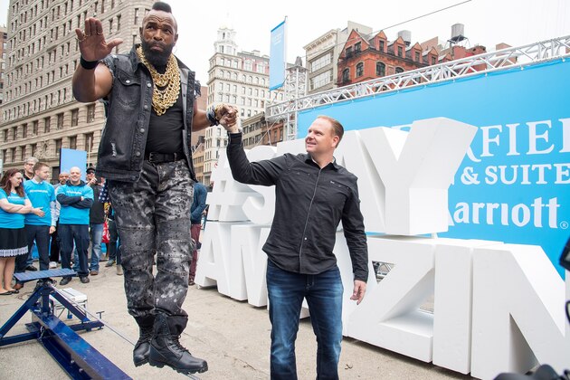 LOS ANGELES, CA - SEPTEMBER 12:  Actor Mr. T arrives to the premiere of Sony's 'Cloudy With A Chance Of Meatballs' at the Mann Village Theater on September 12, 2009 in Los Angeles, California.  (Photo by Angela Weiss/Getty Images)