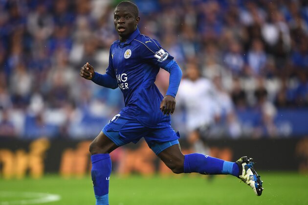 LEICESTER, ENGLAND - MAY 07: N'Golo Kante of Leicester City in action during the Barclays Premier League match between Leicester City and Everton at The King Power Stadium on May 7, 2016 in Leicester, United Kingdom.  (Photo by Laurence Griffiths/Getty Images)