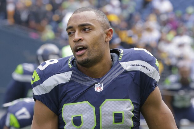 Seattle Seahawkswide receiver Doug Baldwin stretches before an NFL football game against the Pittsburgh Steelers, Sunday, Nov. 29, 2015, in Seattle. (AP Photo/Ted S. Warren)