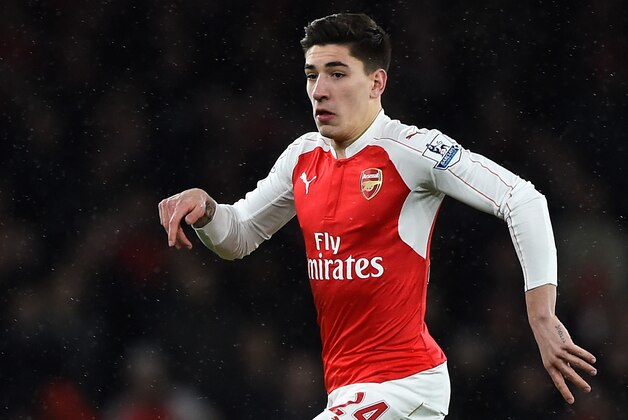 LONDON, ENGLAND - MARCH 02: Hector Bellerin of Arsenal during the Barclays Premier League match between Arsenal and Swansea City at the Emirates Stadium on March 2, 2016 in London, England.  (Photo by Mike Hewitt/Getty Images)