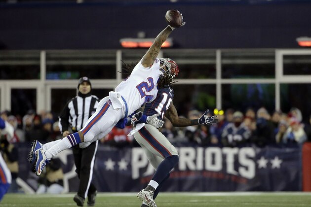 Buffalo Bills defensive back Stephon Gilmore (24) breaks up a pass intended for New England Patriots wide receiver Brandon LaFell (19) in the second half of an NFL football game, Monday, Nov. 23, 2015, in Foxborough, Mass. (AP Photo/Steven Senne)