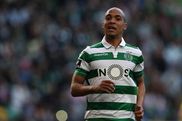 LISBON, PORTUGAL - APRIL 23: Sporting's midfielder Joao Mario celebrates scoring Sporting second goal during the match between Sporting CP and Uniao da Madeira for the Portuguese Primeira Liga at Jose Alvalade Stadium on April 23, 2016 in Lisbon, Portugal.  (Photo by Carlos Rodrigues/Getty Images)