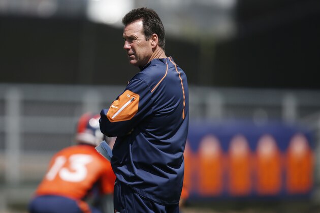Denver Broncos head coach Gary Kubiak looks on during NFL football practice Tuesday, May 24, 2016, at the team's headquarters in Englewood, Colo. (AP Photo/David Zalubowski)