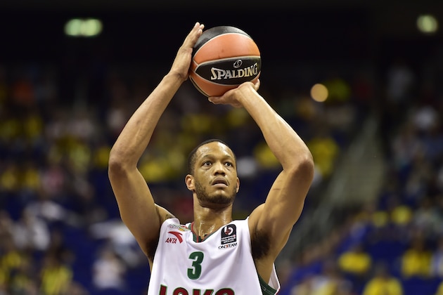 Krasnodar's Anthony Randolph takes a free throw during the semi-final basketball match CSKA Moscow vs Lokomotiv Kuban Krasnodar at the Euroleague Final Four in Berlin on May 13, 2016. / AFP / John MACDOUGALL        (Photo credit should read JOHN MACDOUGALL/AFP/Getty Images)