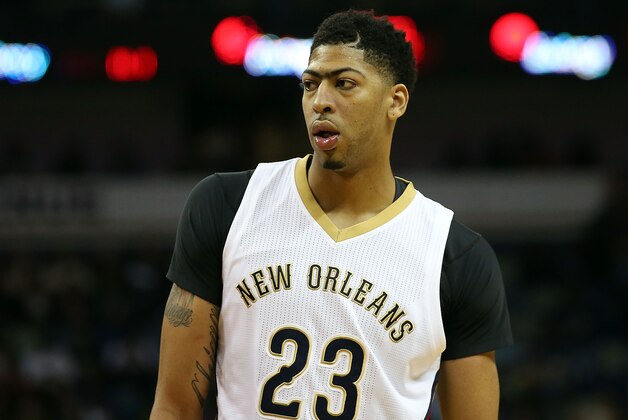 NEW ORLEANS, LA - MARCH 18:  Anthony Davis #23 of the New Orleans Pelicans looks on as his team takes on the Portland Trail Blazers during the first half at the Smoothie King Center on March 18, 2016 in New Orleans, Louisiana. NOTE TO USER: User expressly acknowledges and agrees that, by downloading and or using this photograph, user is consenting to the terms and conditions of Getty Images License Agreement. (Photo by Sean Gardner/Getty Images)