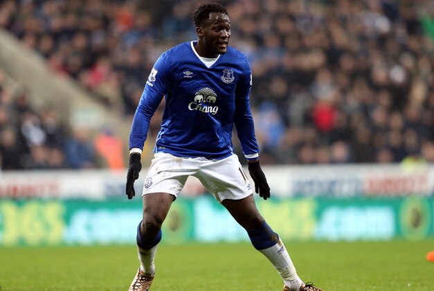 Everton's Romelu Lukaku during the English Premier League soccer match between Newcastle United and Everton at St James' Park, Newcastle, England, Saturday, Dec. 26, 2015. (AP Photo/Scott Heppell) Everton's Romelu Lukaku during the English Premier League soccer match between Newcastle United and Everton at St James' Park, Newcastle, England, Saturday, Dec. 26, 2015. (AP Photo/Scott Heppell)