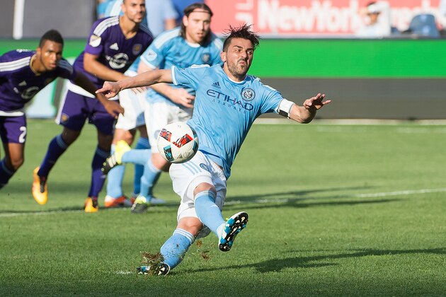 NEW YORK, NY - MAY 29:  Forward David Villa #7 of New York City FC slips while attempting a penalty kick during the match vs Orlando City FC at Yankee Stadium on May 29, 2016 in New York City.  New York City FC and Orlando City FC draw 2-2.  (Photo by Michael Stewart/Getty Images)
