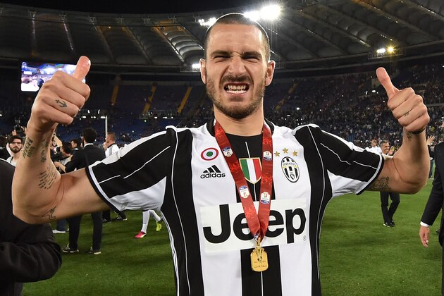 ROME, ITALY - MAY 21: Leonardo Bonucci of Juventus FC celebrates the victory after the TIM Cup match between AC Milan and Juventus FC at Stadio Olimpico on May 21, 2016 in Rome, Italy.  (Photo by Giuseppe Bellini/Getty Images)