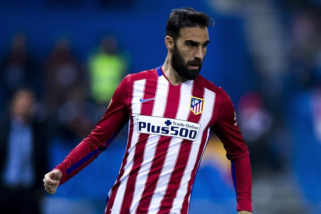 MADRID, SPAIN - DECEMBER 17: Jesus Gamez of Atletico de Madrid controls the ball during the Copa del Rey Round of 32 match between Club Atletico Madrid and CF Reus Deportiu at Vicente Claderon stadium on December 17, 2015 in Madrid, Spain. (Photo by Gonzalo Arroyo Moreno/Getty Images) MADRID, SPAIN - DECEMBER 17: Jesus Gamez of Atletico de Madrid controls the ball during the Copa del Rey Round of 32 match between Club Atletico Madrid and CF Reus Deportiu at Vicente Claderon stadium on December 17, 2015 in Madrid, Spain. (Photo by Gonzalo Arroyo Moreno/Getty Images)