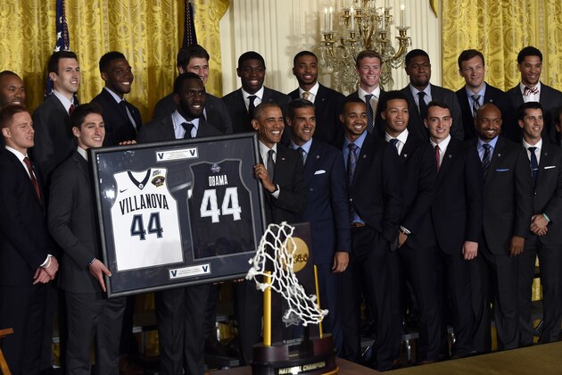 President Barack Obama poses for a photo with the NCAA Champion Villanova Wildcats men's basketball team during a ceremony to honor the team and their 2016 NCAA Championship, Tuesday, May 31, 2016, in the East Room of the White House in Washington. (AP Photo/Susan Walsh)