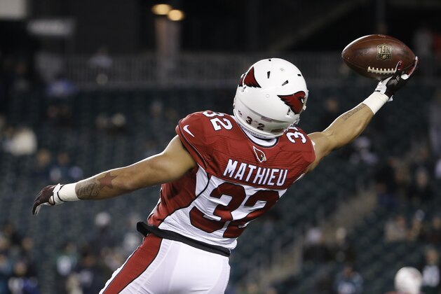 Arizona Cardinals' Tyrann Mathieu warms up before an NFL football game against the Philadelphia Eagles, Sunday, Dec. 20, 2015, in Philadelphia. (AP Photo/Matt Rourke)