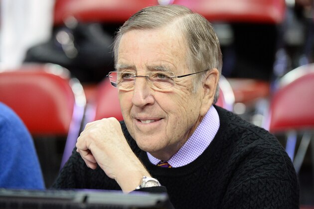 LAS VEGAS, NV - FEBRUARY 19:  Sportscaster Brent Musburger appears before a game between the New Mexico Lobos and the UNLV Rebels at the Thomas & Mack Center on February 19, 2014 in Las Vegas, Nevada. New Mexico won 68-56.  (Photo by Ethan Miller/Getty Images)