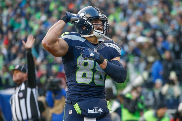 SEATTLE, WA - NOVEMBER 29:  Tight end Jimmy Graham #88 of the Seattle Seahawks reacts after making a catch against cornerback Ross Cockrell of the Pittsburgh Steelers in the third quarter at CenturyLink Field on November 29, 2015 in Seattle, Washington. The Seahawks defeated the Steelers 39-30.  (Photo by Otto Greule Jr/Getty Images)