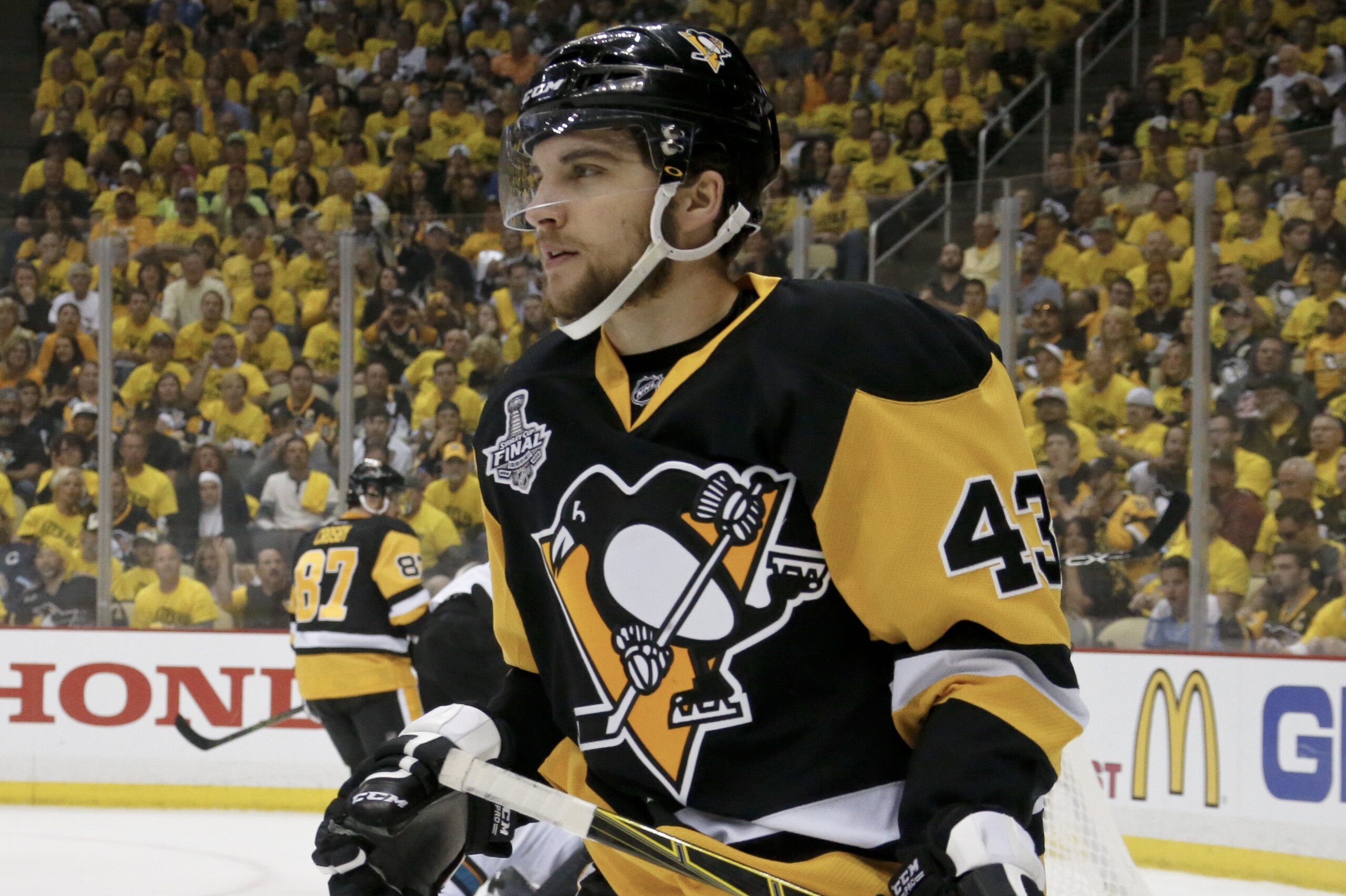 Pittsburgh Penguins' Conor Sheary (43) plays against the San Jose Sharks during the first period in Game 2 of the NHL hockey Stanley Cup finals on Wednesday, June 1, 2016, in Pittsburgh. (AP Photo/Keith Srakocic)