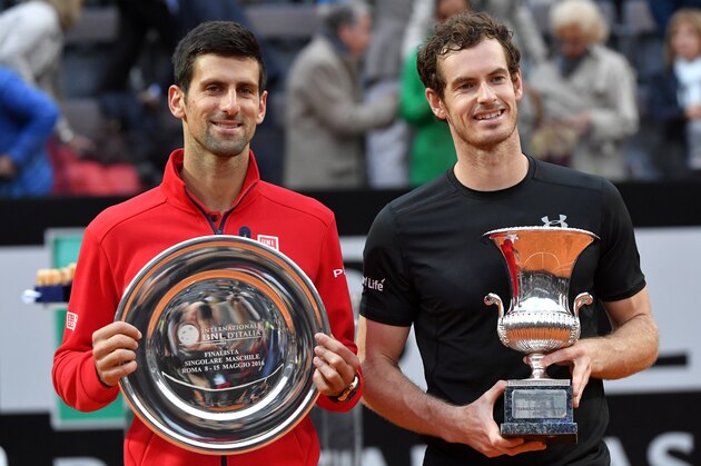 Britain's Andy Murray poses next to Novak Djokovic of Serbia after after winning the men's final match at the ATP Tennis Open on May 15, 2016 at the Foro Italico in Rome. / AFP / TIZIANA FABI        (Photo credit should read TIZIANA FABI/AFP/Getty Images)