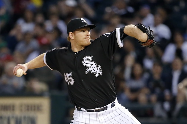 Chicago White Sox starting pitcher Erik Johnson delivers during the second inning of the second baseball game of a double header against the Cleveland Indians Monday, May 23, 2016, in Chicago. (AP Photo/Charles Rex Arbogast)