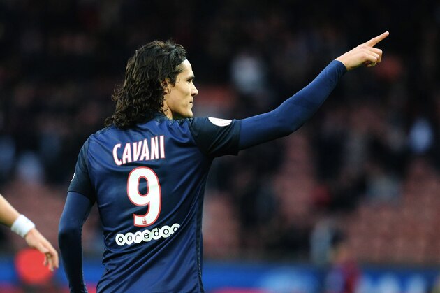 PARIS, FRANCE - FEBRUARY 20:  Edinson Cavani  of Paris Saint-Germain celebrate his goal during the French  Ligue 1 between Paris Saint-Germain and Stade de Reims at Parc Des Princes on february 20, 2016 in Paris, France.  (Photo by Xavier Laine/Getty Images)