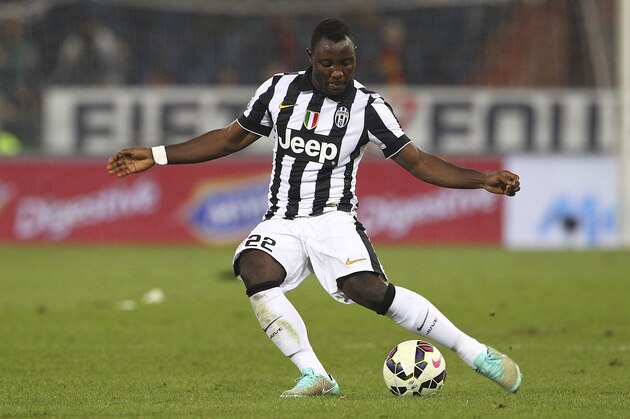 GENOA, ITALY - OCTOBER 29:  Kwadwo Asamoah of Juventus FC in action during the Serie A match between Genoa CFC and Juventus FC at Stadio Luigi Ferraris on October 29, 2014 in Genoa, Italy.  (Photo by Marco Luzzani/Getty Images)