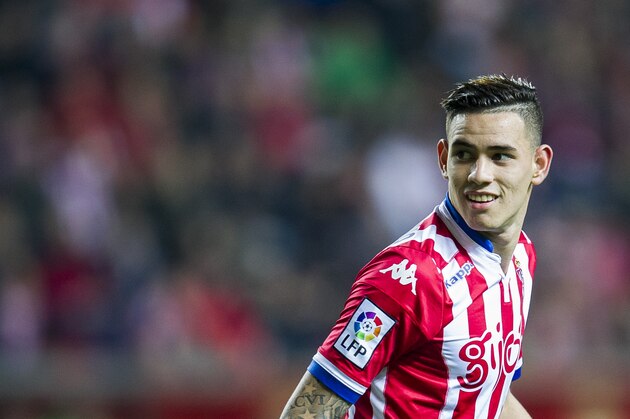 GIJON, SPAIN - JANUARY 22:  Arnaldo Sanabria of Real Sporting de Gijon reacts during the La Liga match between Real Sporting de Gijon and Real Sociedad de Futbol at Estadio El Molinon on January 22, 2016 in Gijon, Spain.  (Photo by Juan Manuel Serrano Arce/Getty Images)