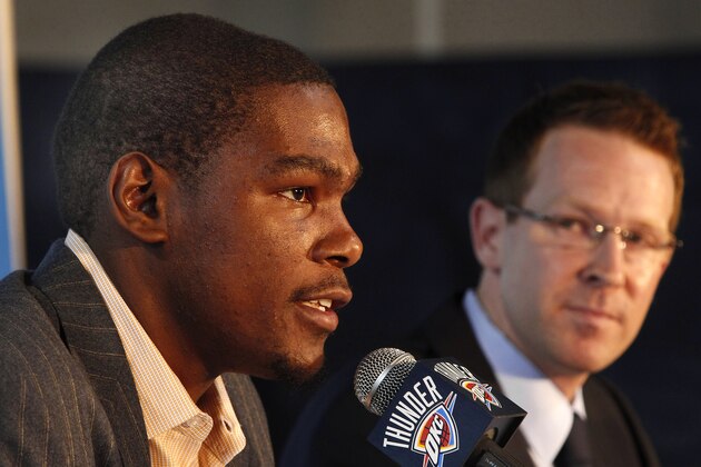 OKLAHOMA CITY - JULY 9:  Kevin Durant (L) of the Oklahoma City Thunder sits with Executive Vice President and General Manager Sam Presti (R) during a press conference for Durant after signing him to a multi-year contract at Casady School on July 9, 2010 in Oklahoma City, Oklahoma. NOTE TO USER: User expressly acknowledges and agrees that, by downloading and or using this photograph, User is consenting to the terms and conditions of the Getty Images License Agreement. Mandatory Copyright Notice: Copyright 2010 NBAE Layne Murdoch/NBAE via Getty Images)