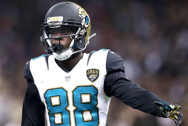 NEW ORLEANS, LA - DECEMBER 27:  Allen Hurns #88 of the Jacksonville Jaguars stands on the line of scrimmage during a game against the New Orleans Saints at the Mercedes-Benz Superdome on December 27, 2015 in New Orleans, Louisiana.  (Photo by Sean Gardner/Getty Images)