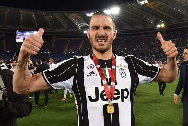 ROME, ITALY - MAY 21: Leonardo Bonucci of Juventus FC celebrates the victory after the TIM Cup match between AC Milan and Juventus FC at Stadio Olimpico on May 21, 2016 in Rome, Italy.  (Photo by Giuseppe Bellini/Getty Images)