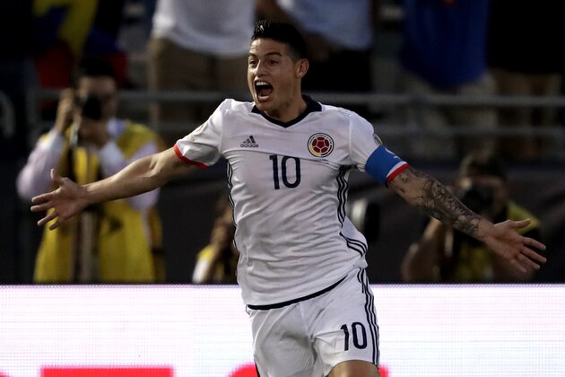 PASADENA, CA - JUNE 07:  James Rodriguez #10 of Colombia reacts to scoring a goal during the first half of a 2016 Copa America Centenario Group A match between Columbia and Paraguay at Rose Bowl on June 7, 2016 in Pasadena, California.  (Photo by Sean M. Haffey/Getty Images)