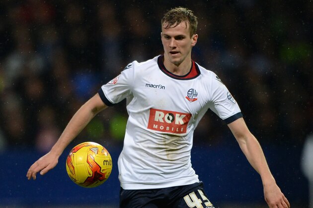 BOLTON, ENGLAND - JANUARY 02:  Rob Holding of Bolton during the Sky Bet Championship match between Bolton Wanderers and Huddersfield Town at the Macron Stadium on January 2, 2016 in Bolton, United Kingdom.  (Photo by Gareth Copley/Getty Images)