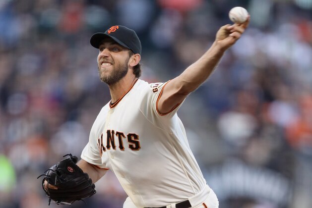 SAN FRANCISCO, CA - JUNE 08:  Madison Bumgarner #40 of the San Francisco Giants pitches against the Boston Red Sox in the third inning at AT&T Park on June 8, 2016 in San Francisco, California.  (Photo by Ezra Shaw/Getty Images)
