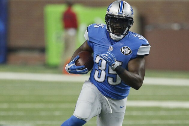 Detroit Lions running back Joique Bell (35) rushes during the first half of an NFL football game against the Minnesota Vikings, Sunday, Oct. 25, 2015, in Detroit. (AP Photo/Duane Burleson)