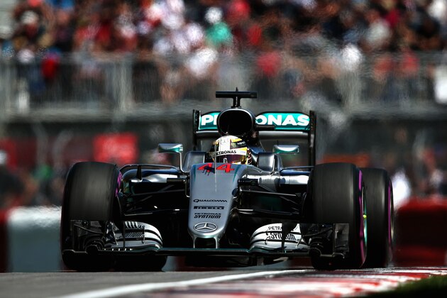 MONTREAL, QC - JUNE 10:  Lewis Hamilton of Great Britain driving the (44) Mercedes AMG Petronas F1 Team Mercedes F1 WO7 Mercedes PU106C Hybrid turbo on track during practice for the Canadian Formula One Grand Prix at Circuit Gilles Villeneuve on June 9, 2016 in Montreal, Canada.  (Photo by Charles Coates/Getty Images)