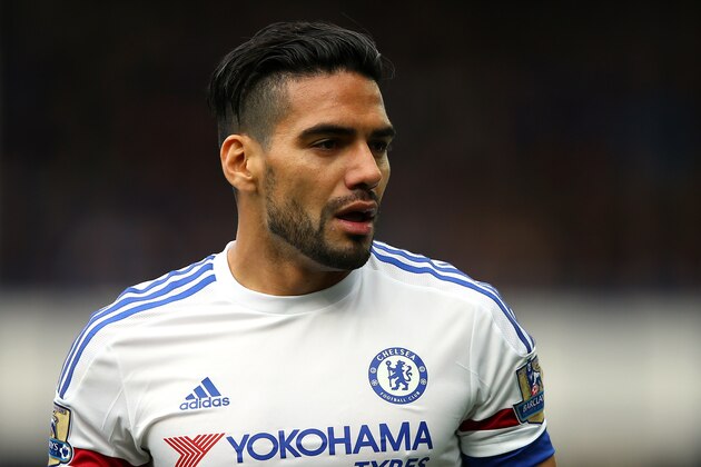 LIVERPOOL, ENGLAND - SEPTEMBER 12:  Radamel Falcao of Chelsea looks on during the Barclays Premier League match between Everton and Chelsea at Goodison Park on September 12, 2015 in Liverpool, United Kingdom.  (Photo by Alex Livesey/Getty Images)