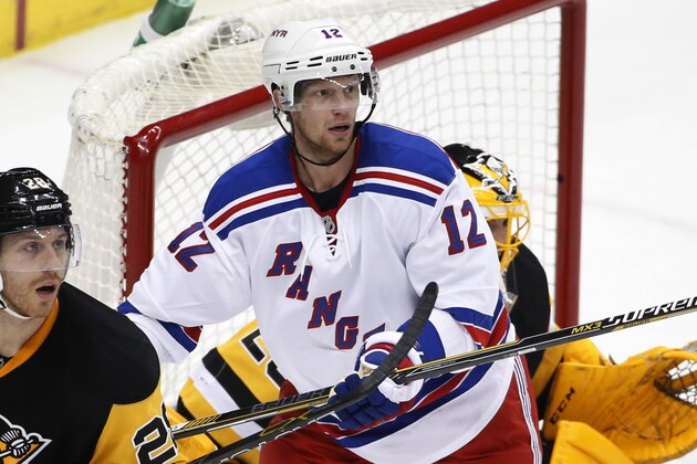 New York Rangers center Eric Staal (12) plays during an NHL hockey game against the Pittsburgh Penguins in Pittsburgh, Thursday, March 3, 2016. (AP Photo/Gene J. Puskar)