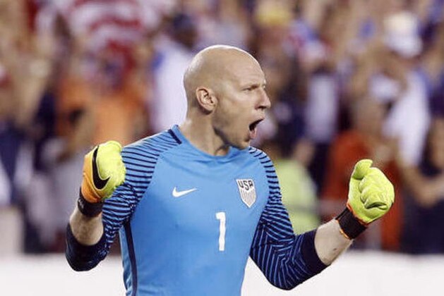 United States' Brad Guzan celebrates after winning a Copa America Group A soccer match against Paraguay, Saturday, June 11, 2016, in Philadelphia. (AP Photo/Matt Rourke)