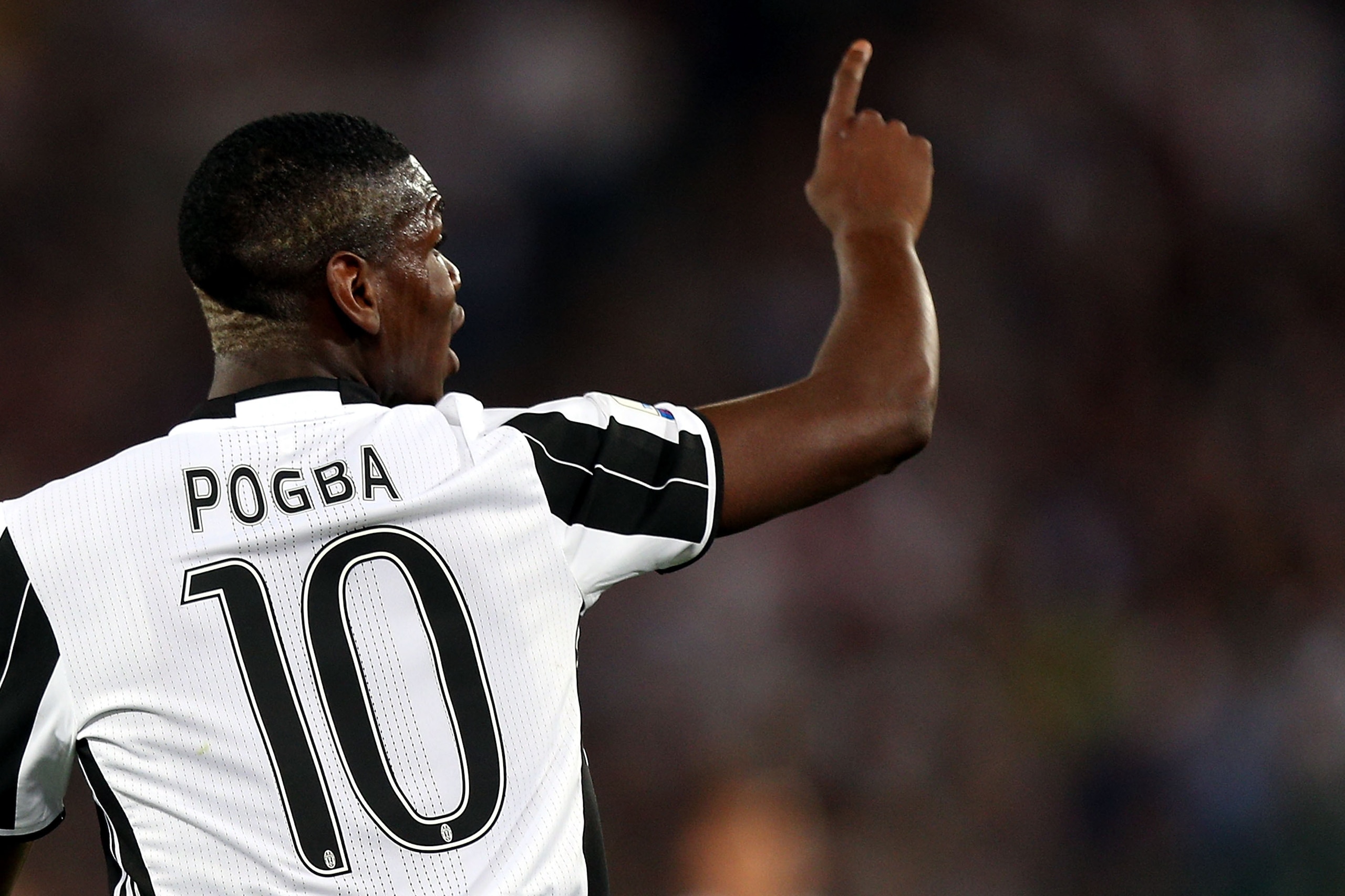 ROME, ITALY - MAY 21: Paul Pogba of Juventus FC reacts during the TIM Cup match between AC Milan and Juventus FC at Stadio Olimpico on May 21, 2016 in Rome, Italy.  (Photo by Gabriele Maltinti/Getty Images)