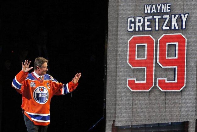 Apr 6, 2016; Edmonton, Alberta, CAN; Edmonton Oilers former player Wayne Gretzky is saluted by the fans during the closing ceremonies at Rexall Place. Mandatory Credit: Perry Nelson-USA TODAY Sports