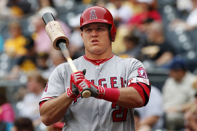 Los Angeles Angels' Mike Trout waits on deck during a baseball game against the Pittsburgh Pirates in Pittsburgh, Sunday, June 5, 2016. (AP Photo/Gene J. Puskar)