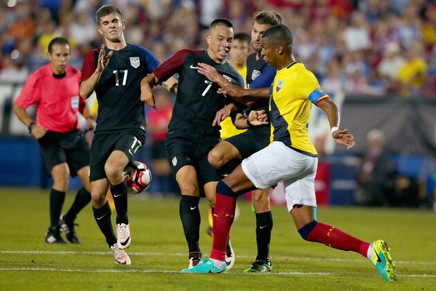 FRISCO, TX - MAY 25:  Frickson Erazo #3 of Ecuador battles for the ball against Christian Pulisic #17 of the United States, Bobby Wood #7 of the United States and Graham Zusi #19 of the United States during an International Friendly match at Toyota Stadium on May 25, 2016 in Frisco, Texas.  (Photo by Tom Pennington/Getty Images)
