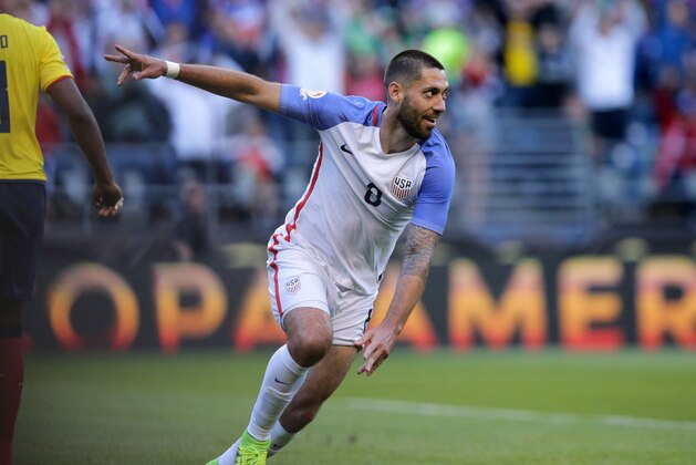 USA's Clint Dempsey celebrates after teammate Gyasi Zardes scored against Ecuador after his pass during their Copa America Centenario football tournament quarterfinal match, in Seattle, Washington, United States, on June 16, 2016.  / AFP / Jason REDMOND        (Photo credit should read JASON REDMOND/AFP/Getty Images)
