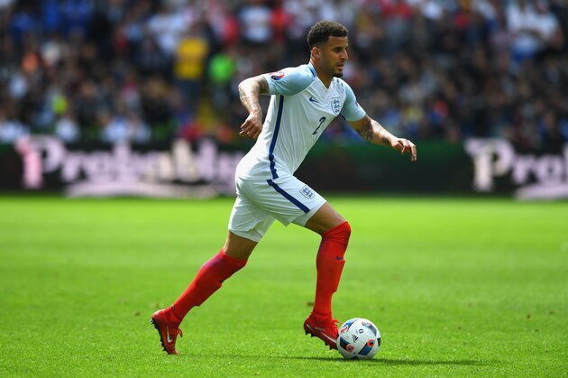 LENS, FRANCE - JUNE 16:  Kyle Walker of England in action during the UEFA Euro 2016 Group B match between England and Wales at Stade Bollaert-Delelis on June 16, 2016 in Lens, France.  (Photo by Stu Forster/Getty Images)