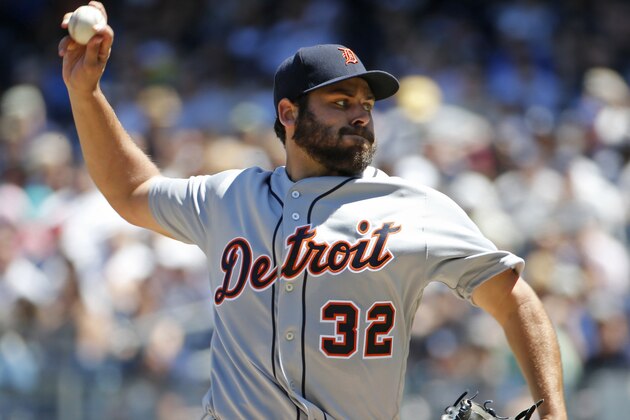 Detroit Tigers starting pitcher Michael Fulmer (32) delivers during the first inning of a baseball game against the New York Yankees, Sunday, June 12, 2016, in New York. (AP Photo/Kathy Willens)